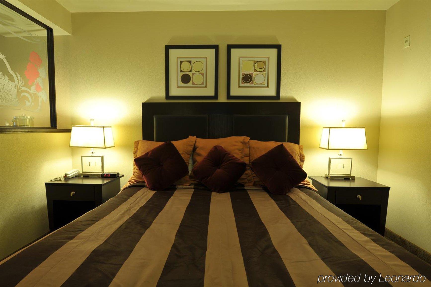 Sojourn Suites Portland Airport Quarto foto